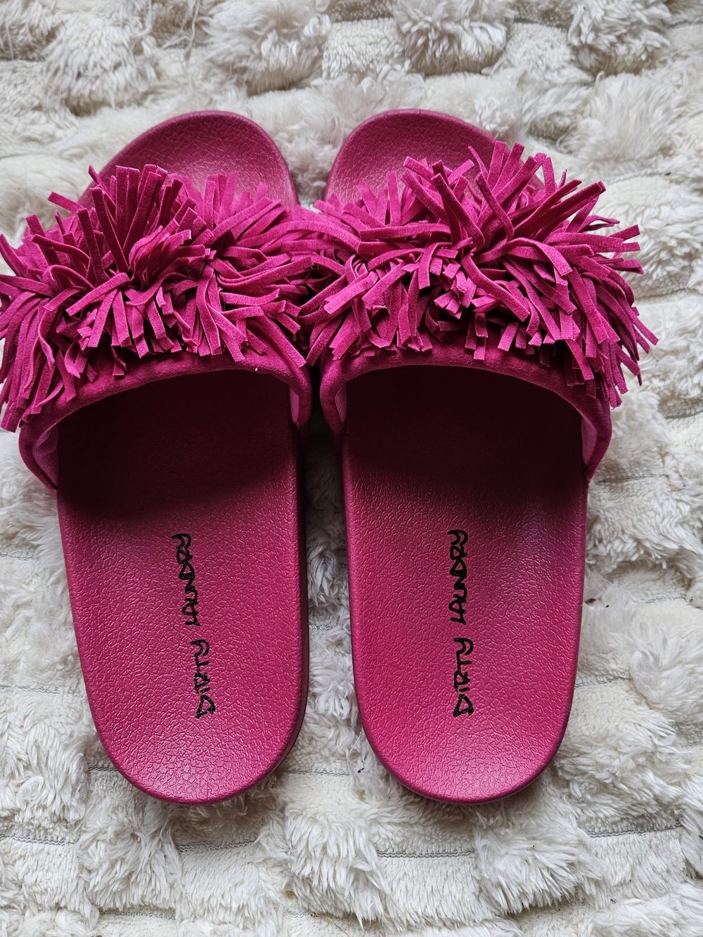 Dirty Laundry Hot Pink Fringe Slide Sandals🩷